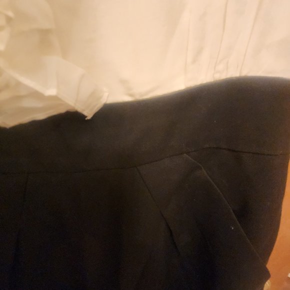 Dress - Picture 8 of 8